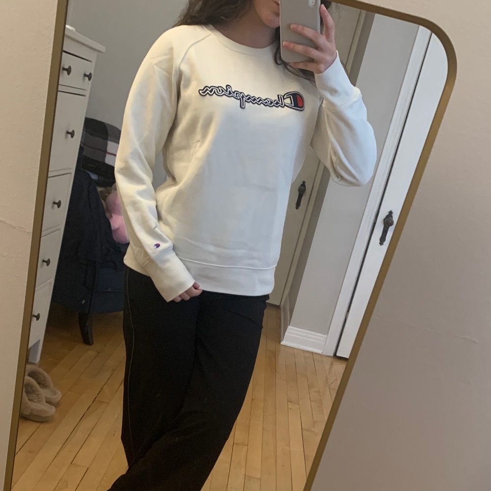Champion Cream Sweatshirt